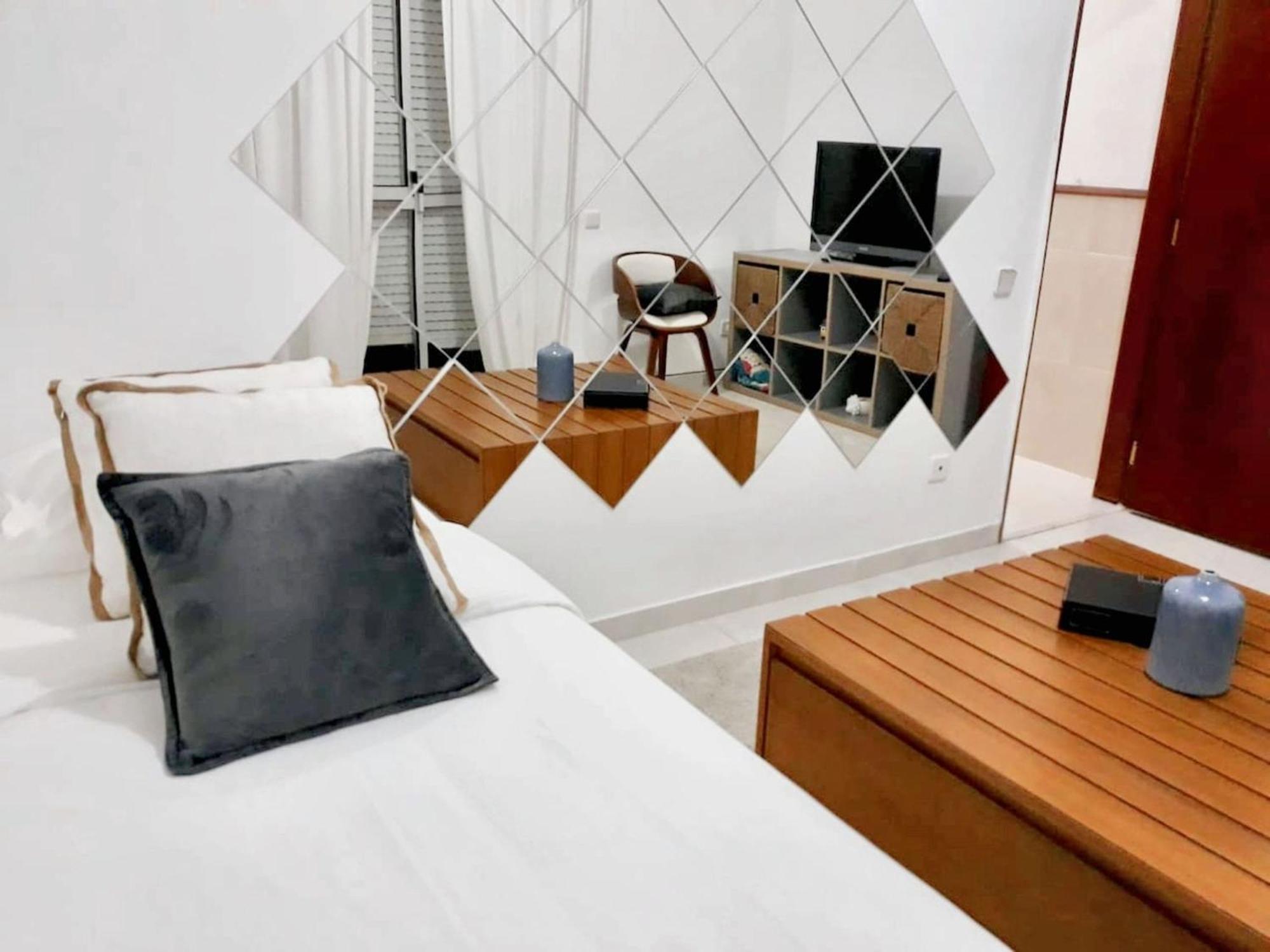 Comfortable Apartment With Balcony And Sea View In Lisbon 50 M² Exterior foto